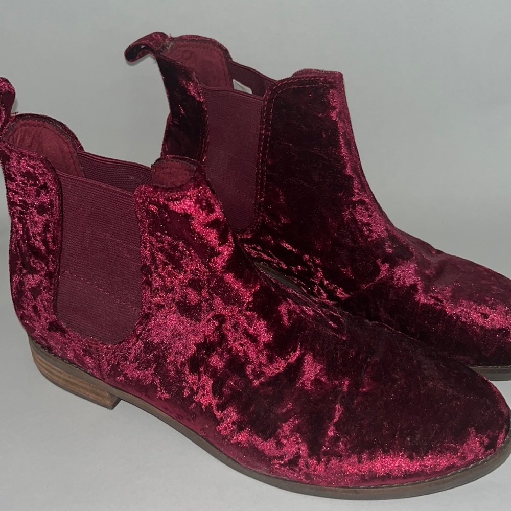 Toms Red Velvet Boot